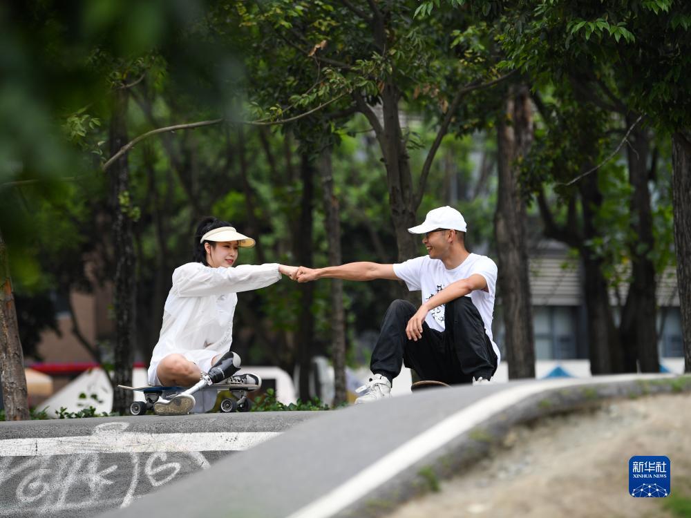 微乐斗地主直播福利码
